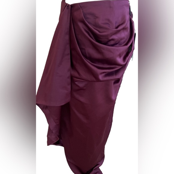 NWT PRETTYLITTLETHING PLT Plum Constructed Satin Draped Fancy Midi Skirt Size 8 - Picture 5 of 11